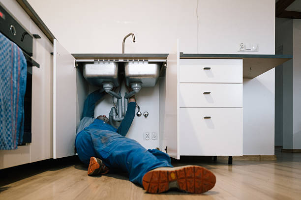Professional Drain Cleaning technician working in Plummers Landing, KY